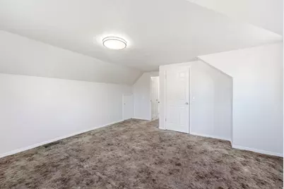 642 W Applewood Dr N, Centerville, UT 84014 - Photo 18