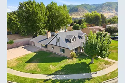 642 W Applewood Dr N, Centerville, UT 84014 - Photo 28