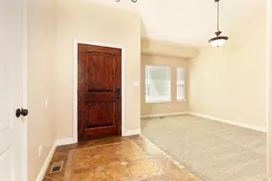 1073 S 4425 W, Cedar City, UT 84720 - Photo 2