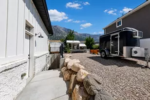 186 E 3900 N, North Ogden, UT 84414 - Photo 32
