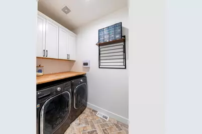186 E 3900 N, North Ogden, UT 84414 - Photo 14