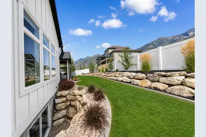 186 E 3900 N, North Ogden, UT 84414 - Photo 36