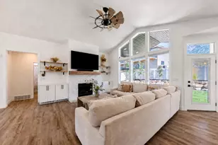 186 E 3900 N, North Ogden, UT 84414 - Photo 4