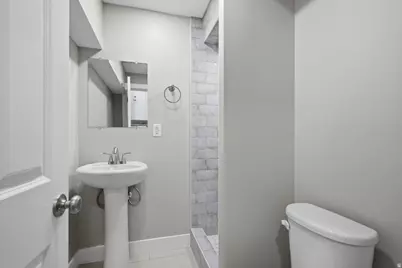 142 S 350 W, Clearfield, UT 84015 - Photo 24