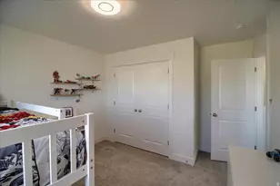 7958 N Bristlecone Rd W, Eagle Mountain, UT 84005 - Photo 24