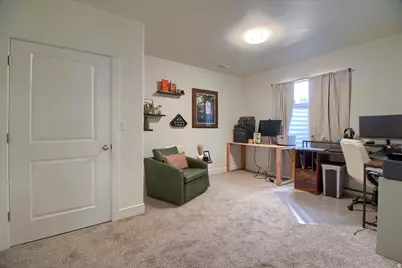 7958 N Bristlecone Rd W, Eagle Mountain, UT 84005 - Photo 38