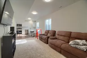 7958 N Bristlecone Rd W, Eagle Mountain, UT 84005 - Photo 32
