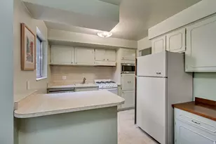 2220 E Murray Holladay Rd S, Holladay, UT 84117 - Photo 4