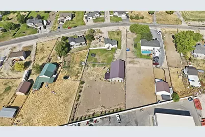 3702 N Higley Rd, Farr West, UT 84404 - Photo 32
