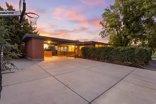 870 S 500 E, Orem, UT 84097 - Photo 2