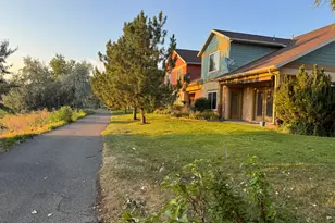 769 N Willow Green Way, Farmington, UT 84025 - Photo 4