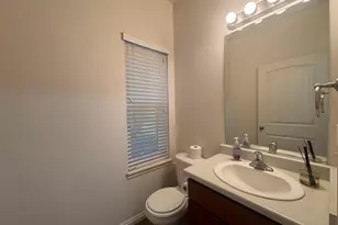 769 N Willow Green Way, Farmington, UT 84025 - Photo 36