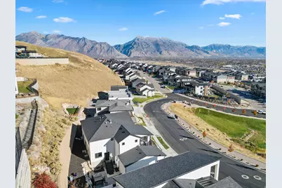 1320 S Summer View Dr E, Lehi, UT 84043 - Photo 62