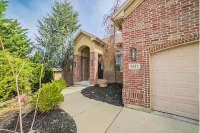8621 S 1700 E, Sandy, UT 84093 - Photo 2