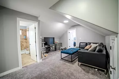 8621 S 1700 E, Sandy, UT 84093 - Photo 18