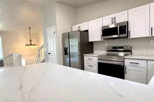3543 W Barnfield Way, West Valley, UT 84119 - Photo 10