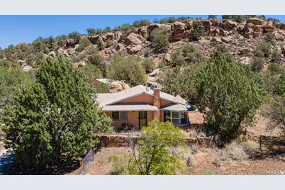 1664 N Rome Way, Apple Valley, UT 84737 - Photo 1