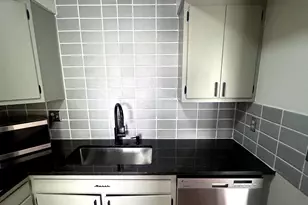 247 S 700 E, Salt Lake City, UT 84102 - Photo 10