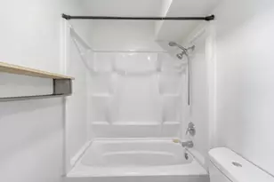 247 S 700 E, Salt Lake City, UT 84102 - Photo 12