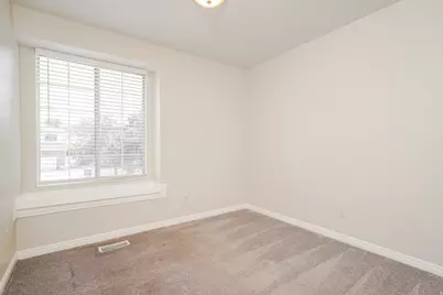 4435 S 2750 W, Roy, UT 84067 - Photo 12