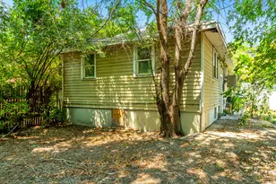 265 W 300 N, Provo, UT 84601 - Photo 20