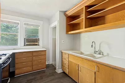 265 W 300 N, Provo, UT 84601 - Photo 6