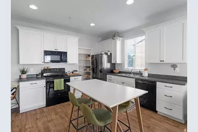 5381 W Kuna Peak, Herriman, UT 84096 - Photo 2