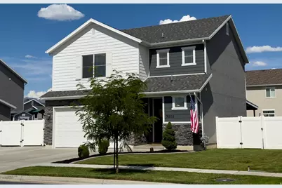 3565 S Water Lilly Ln, Syracuse, UT 84075 - Photo 2