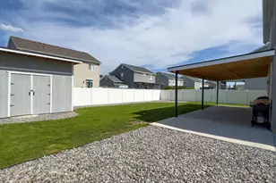 3565 S Water Lilly Ln, Syracuse, UT 84075 - Photo 44