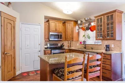 4624 S Quiet Cir, Murray, UT 84107 - Photo 12