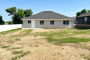 120 E 500 N, Hyde Park, UT 84318 - Photo 6