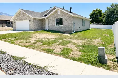 120 E 500 N, Hyde Park, UT 84318 - Photo 4