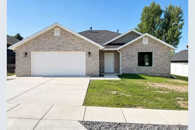 120 E 500 N, Hyde Park, UT 84318 - Photo 1