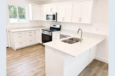 120 E 500 N, Hyde Park, UT 84318 - Photo 18
