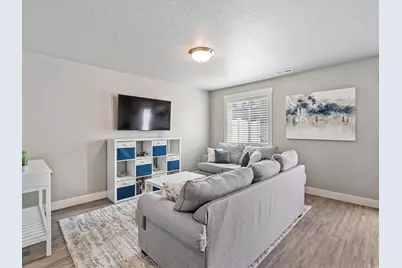 357 E 2050 N #5, North Ogden, UT 84414 - Photo 4