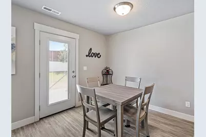 357 E 2050 N #5, North Ogden, UT 84414 - Photo 6