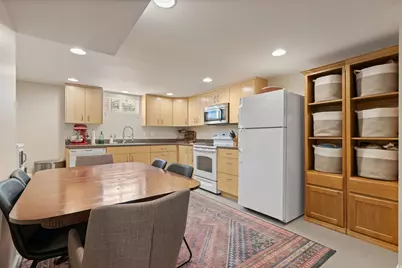 1997 S Imperial St E, Salt Lake City, UT 84105 - Photo 22