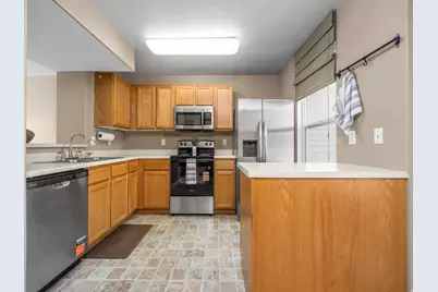 3451 E Peregrine Rd N, Eagle Mountain, UT 84005 - Photo 6