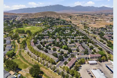 3451 E Peregrine Rd N, Eagle Mountain, UT 84005 - Photo 24