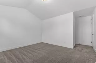 4552 W Parkes Peak Ln, Herriman, UT 84096 - Photo 12