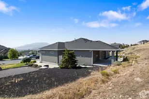 2891 E Sunset Dr, Eagle Mountain, UT 84005 - Photo 42
