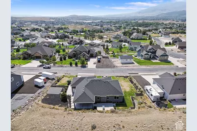 2891 E Sunset Dr, Eagle Mountain, UT 84005 - Photo 52