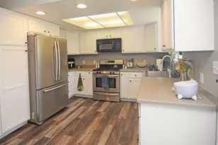 4760 Burch Creek Dr, South Ogden, UT 84403 - Photo 4