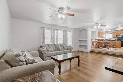 965 N 620 E, Tooele, UT 84074 - Photo 8