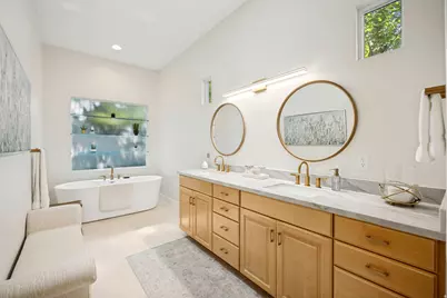 2321 E Makenna Ct, Holladay, UT 84117 - Photo 20