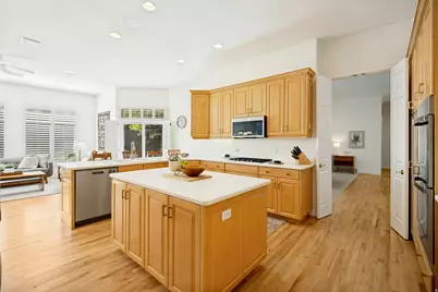 2321 E Makenna Ct, Holladay, UT 84117 - Photo 8
