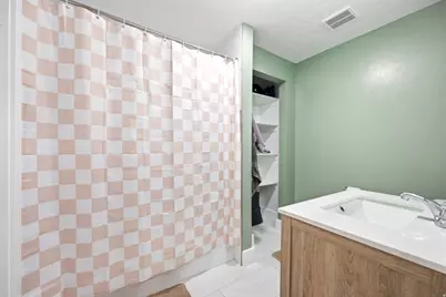 824 N Gleneagles Ct, Tooele, UT 84074 - Photo 26