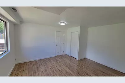 11153 S Silver Queen Cir, Sandy, UT 84094 - Photo 18