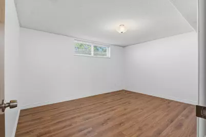 972 S 550 E, Orem, UT 84097 - Photo 24