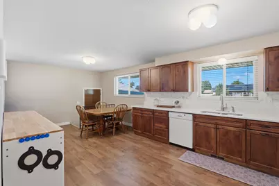 972 S 550 E, Orem, UT 84097 - Photo 8